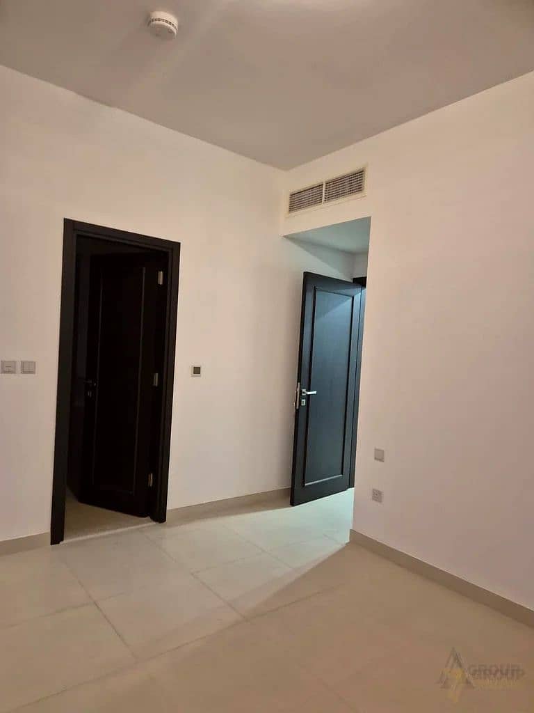 Vacant now | 2 Bed villa for rent | Close to pool - Image 8