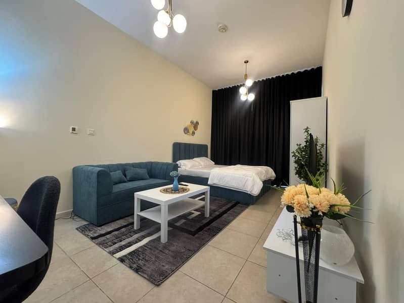 Beautiful Customized || Elegant And Modern || Lavish And Elegant