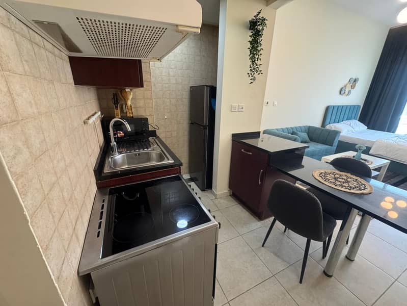 Beautiful Customized || Elegant And Modern || Lavish And Elegant - Image 9