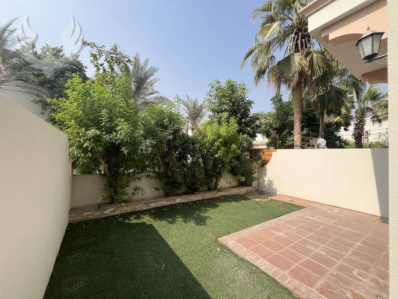 Vacant | Maids Room | Large Garden