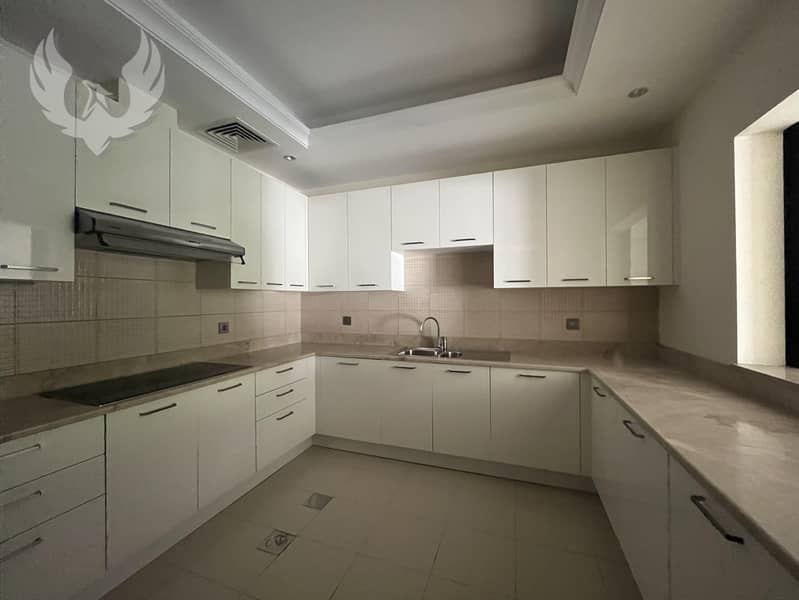 Vacant | Maids Room | Large Garden