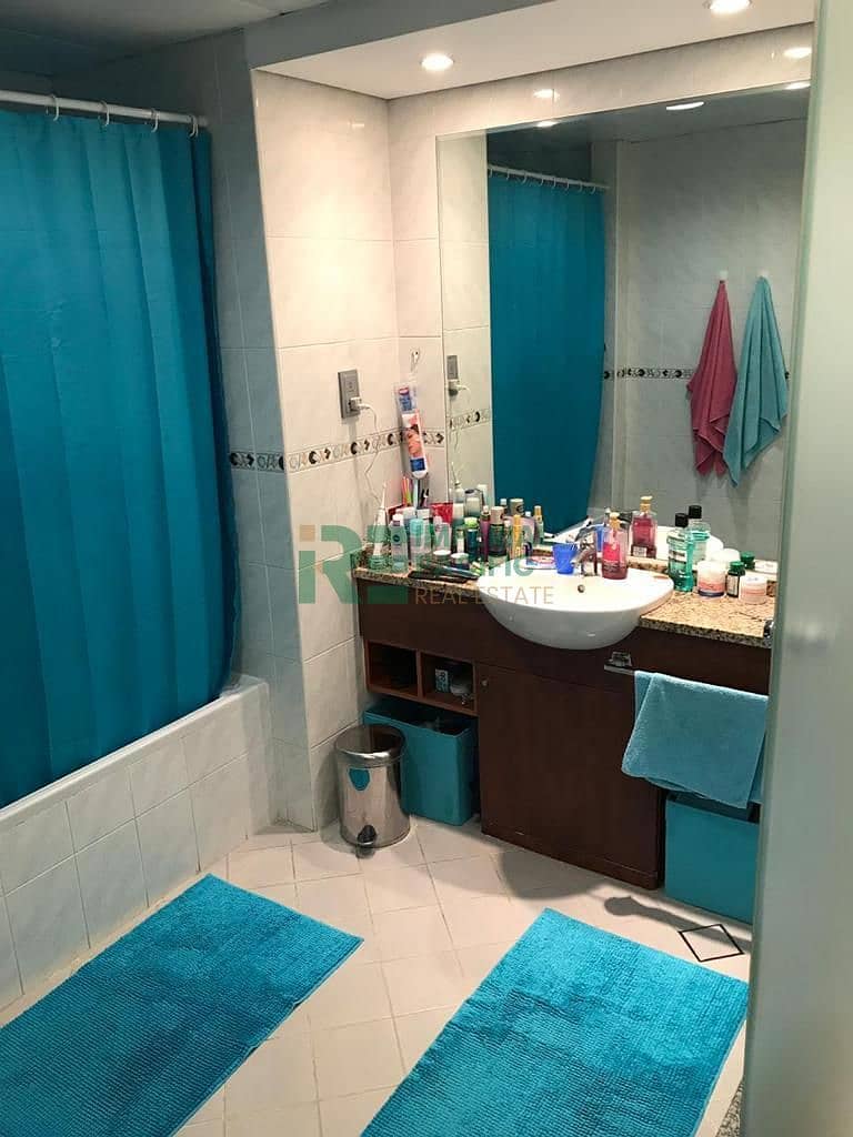 7 Bath 2. jpg