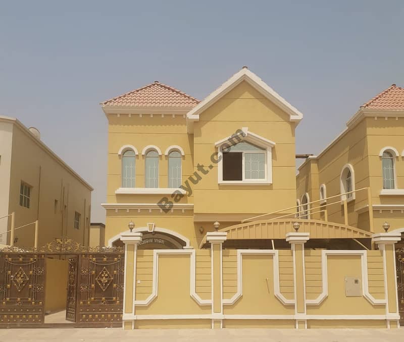 Fantastic opportunity to buy a new luxury villa finishing Super Deluxe directly in front of a freehold mosque