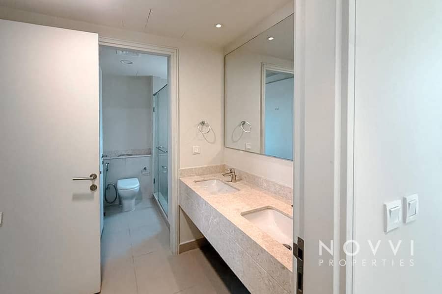 Ready to View | Near the Pool | Well Maintained - Image 17