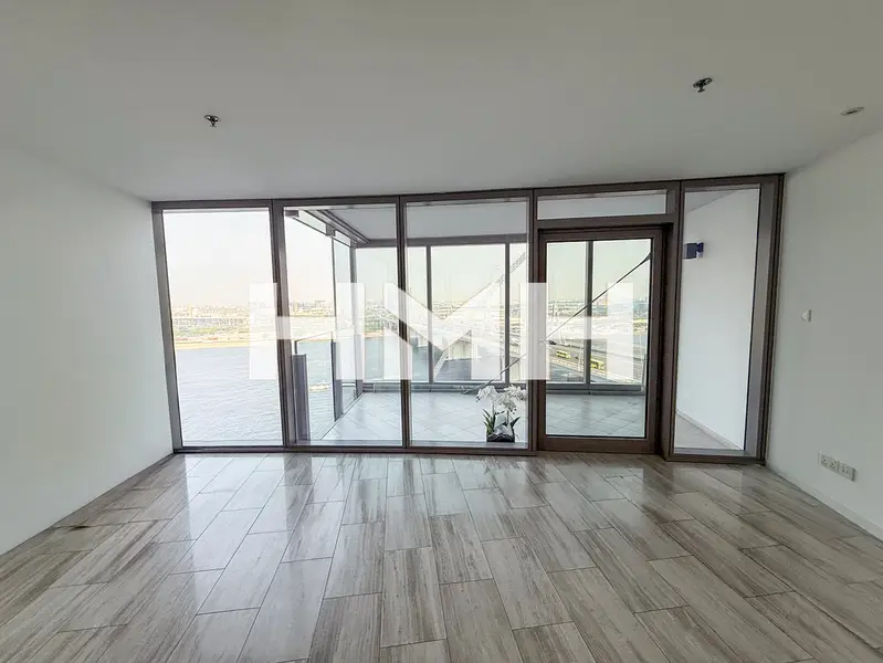 2 Bedroom Unit | Fully Renovated | Creek View