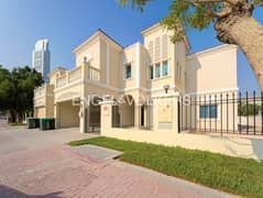 Extended | Huge Plot | Rare | Upgraded Kitchen