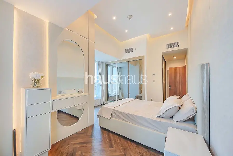 Fully Upgraded | Spacious | Designer Touches