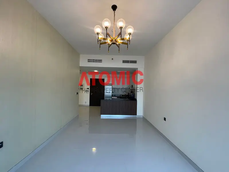 2 Bed Apt | Mid Floor | Ready To Move In