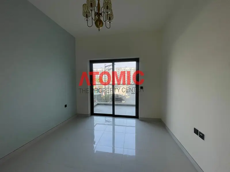 2 Bed Apt | Mid Floor | Ready To Move In