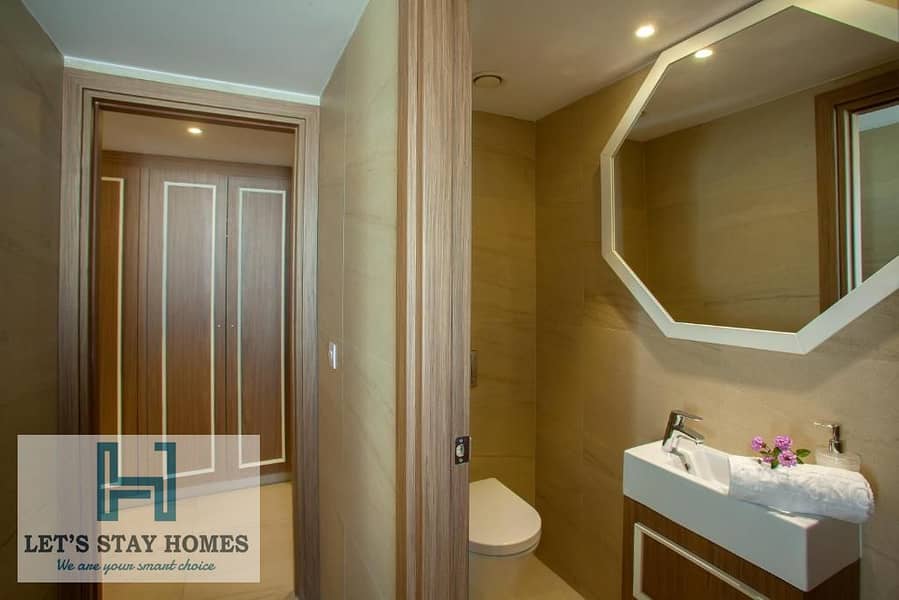 Premium | Spacious | Kitchen | Beach Access | Metro I Free Cleaning | All Amenities Included - Image 6