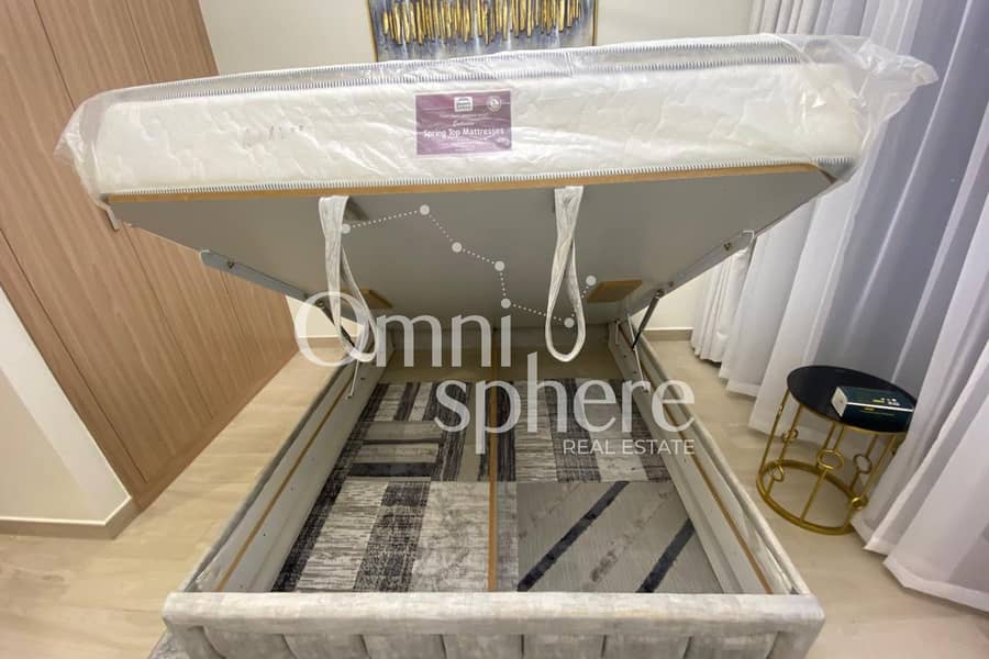 Ready | Furnished | Vacant | Landscaped Garden