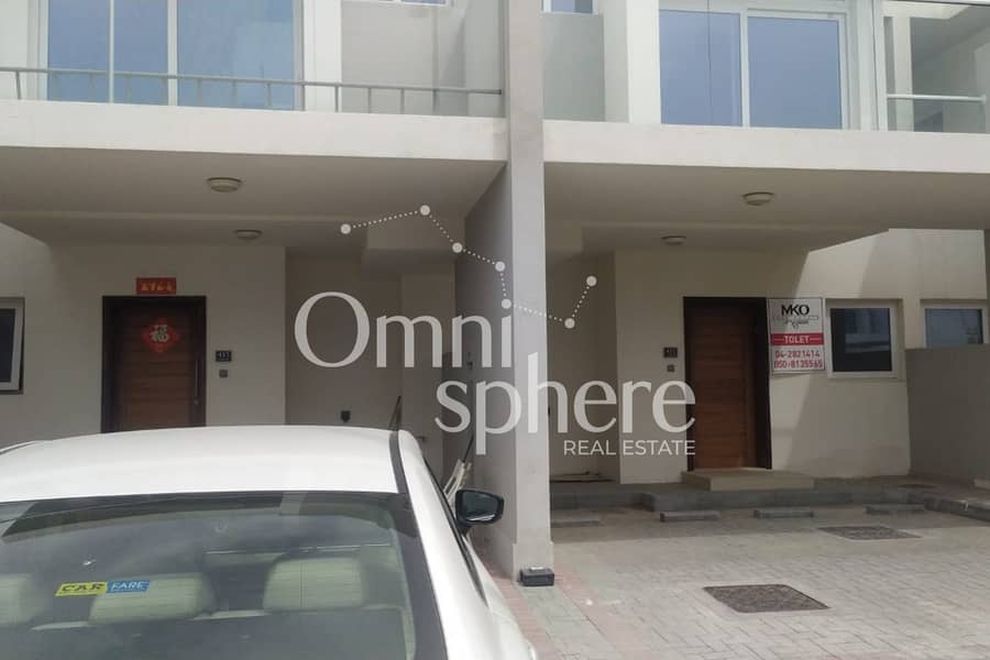 Middle Corner | Big Plot | Ready to Move in - Image 6