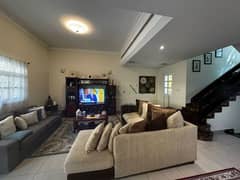 3BR Villa Motivated Seller Spacious Tenanted