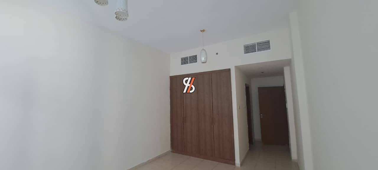 15 70bd85d1-76a4-408c-ad14-64e8cde24504. jpg