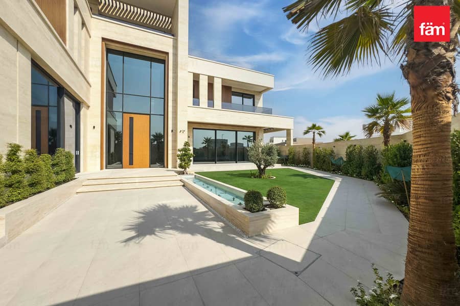 Ultra Luxurious Finishes | Basment | Grand Corner.