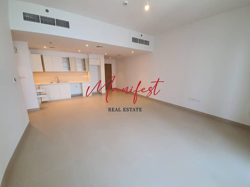 Sea View | Stunning Location | Spacious Layout