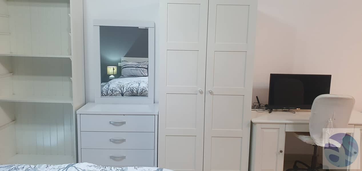 Ex-Large | Fully Furnished | Studio | 5A - Image 10