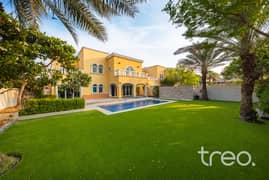 Vacant Now | 5 Bed | Upgraded | Large Plot