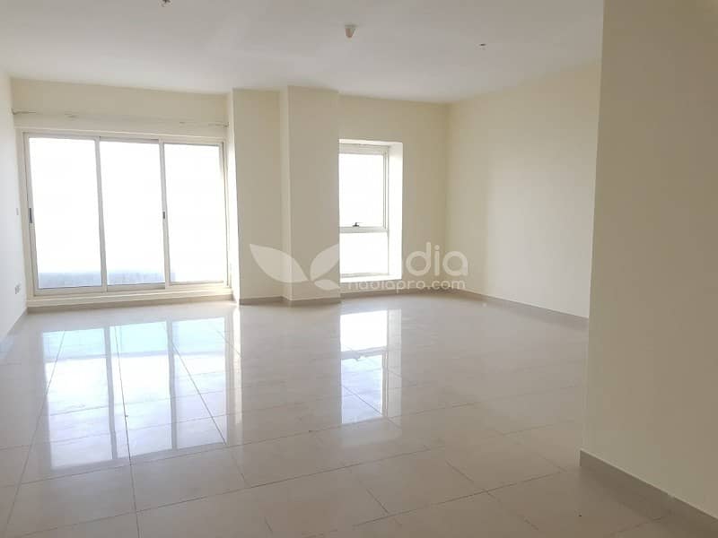 Spacious 3BR + M | Kitchen Equipped | Lake Point | JLT