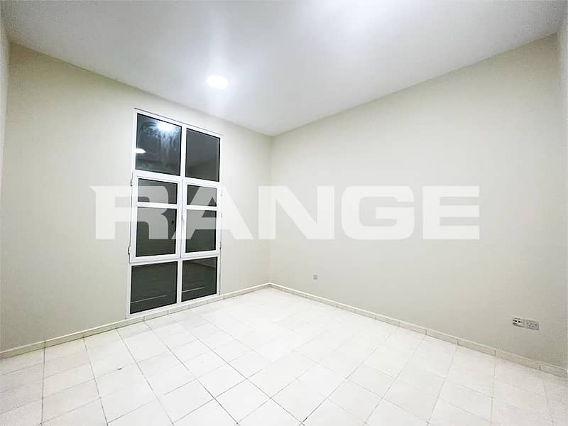 Bright & Well Maintained| Spacious Layout