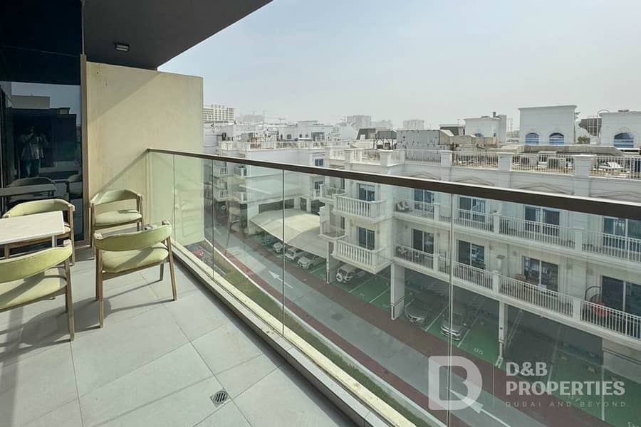 Spacious Layout | Vacant | Prime Location