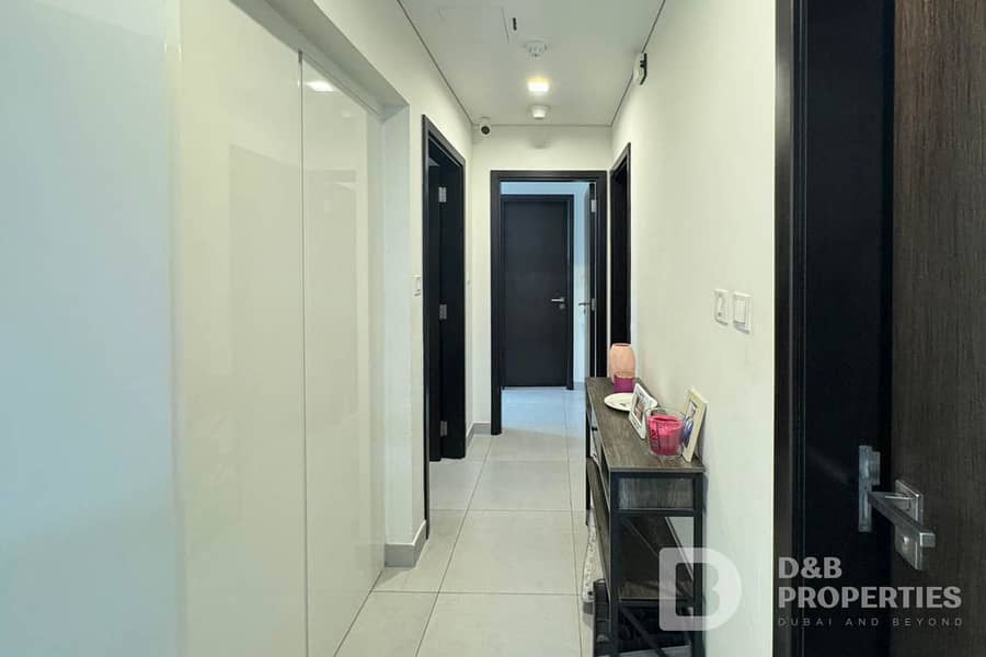 Spacious Layout | Vacant | Prime Location - Image 10