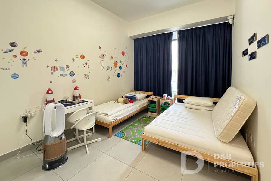 Spacious Layout | Vacant | Prime Location - Image 12