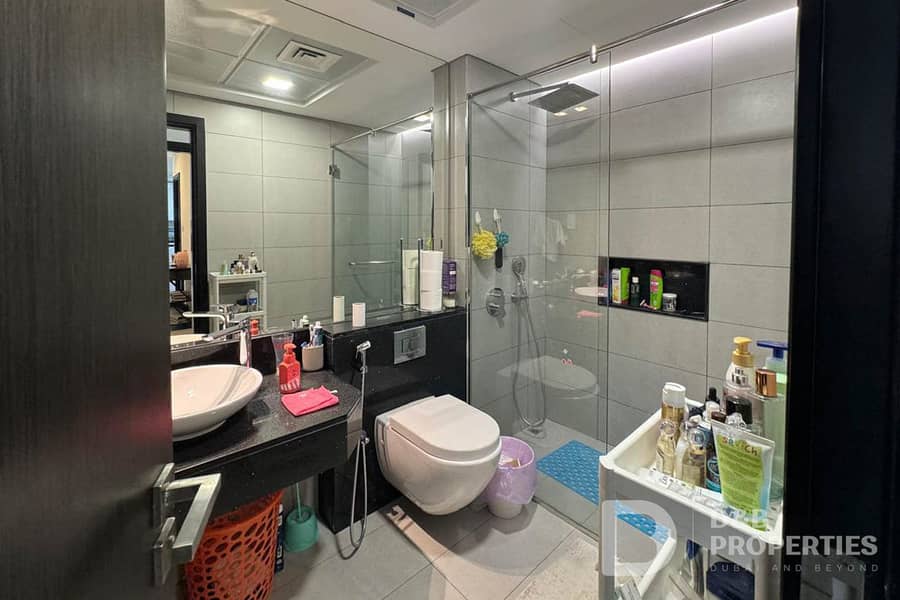 Spacious Layout | Vacant | Prime Location - Image 14