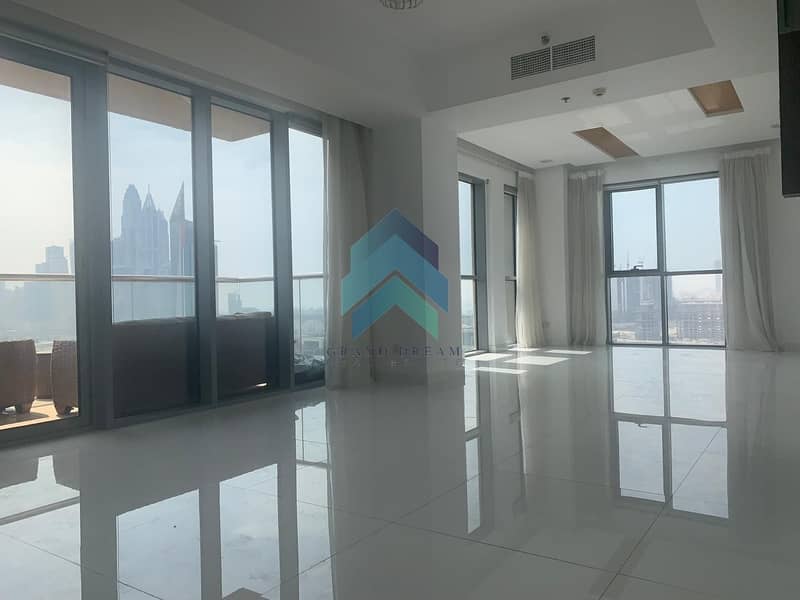 Luxurious Upgraded 3BHK+Maid's Room | Great View | High Floor