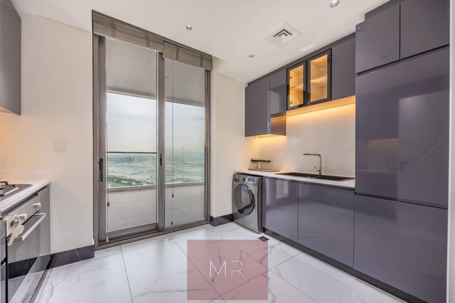 Unique Designer 1BR | High Floor | Private Jacuzzi | The Terraces Marasi Drive - Image 10