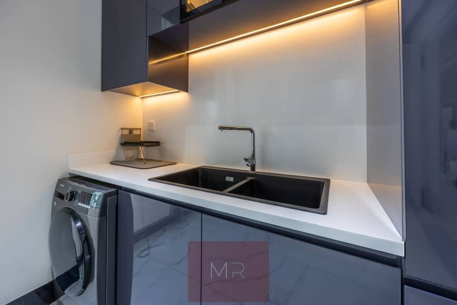 Unique Designer 1BR | High Floor | Private Jacuzzi | The Terraces Marasi Drive - Image 12