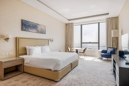 Studio for Rent in Palm Jumeirah, Dubai - Sea View | Furnished | Flexible Terms