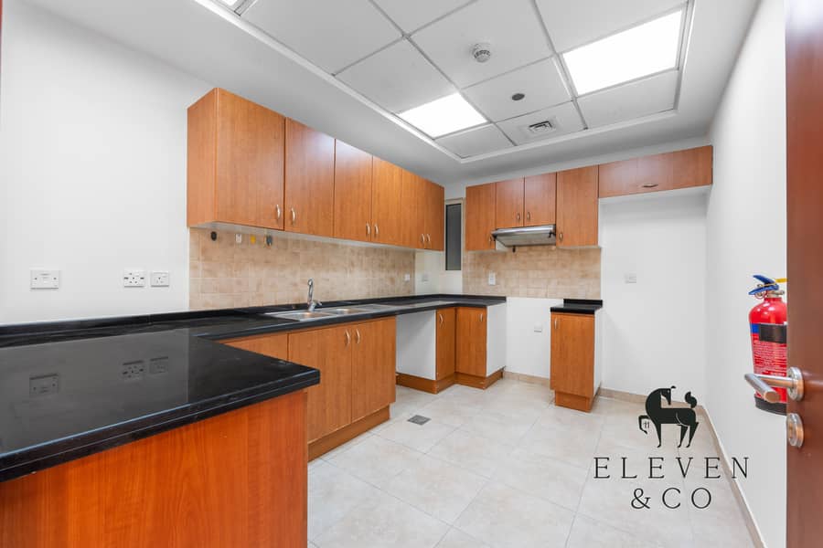 Community Views | Vacant | High floor