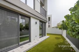 4 BEDROOM + MAID |OPEN KITCHEN | AVAILABLE