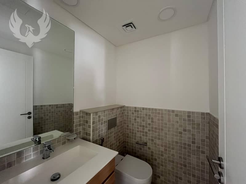 Community Facing | Unfurnished | Vacant