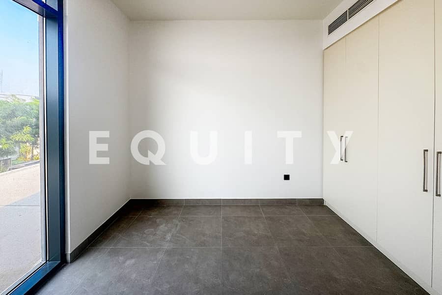 Landscaped | Single Row | Flexible Cheques - Image 14