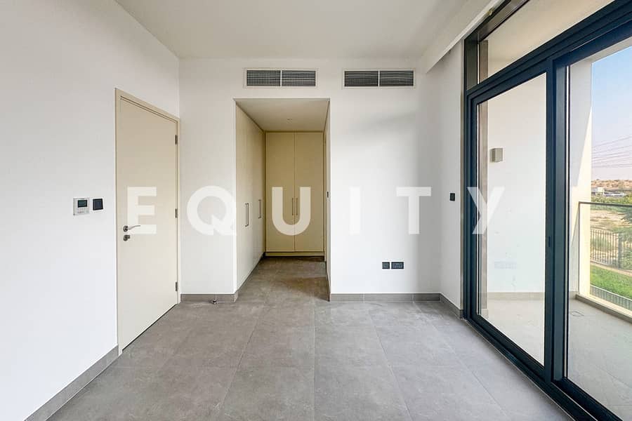 Landscaped | Single Row | Flexible Cheques - Image 22