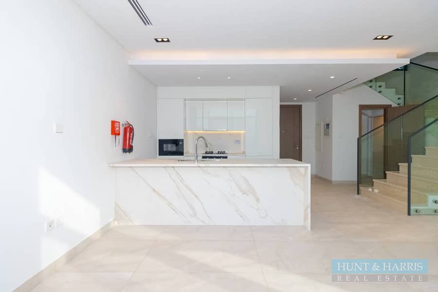 2 Bedroom Townhouse for Rent in Marjan Island - Corner Unit - Image 7