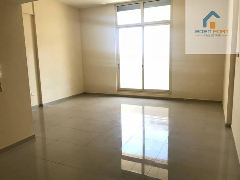Huge Unfurnished Vacant Studio apartment Huge Unfurnished Vacant Studio apartment