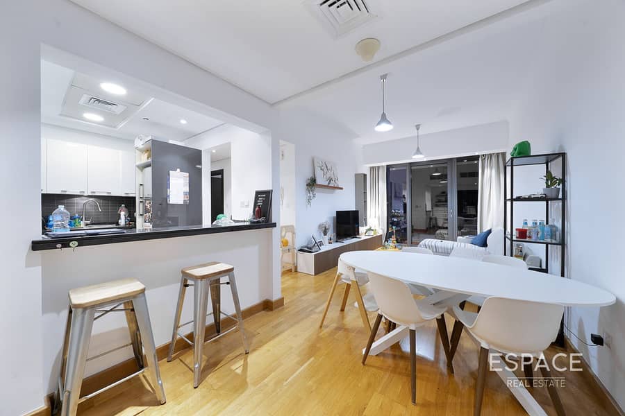 Marina View | Next To Mall | Exclusive