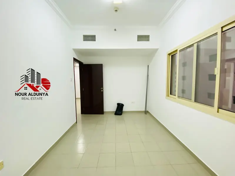 Apartment in Dubai - View 4