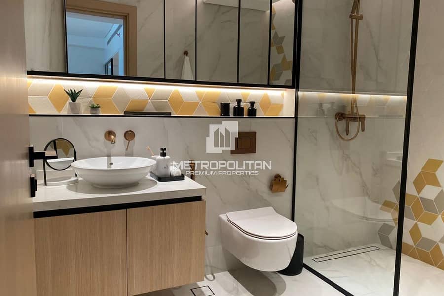 Corner Unit | Furnished | High Floor - Image 13