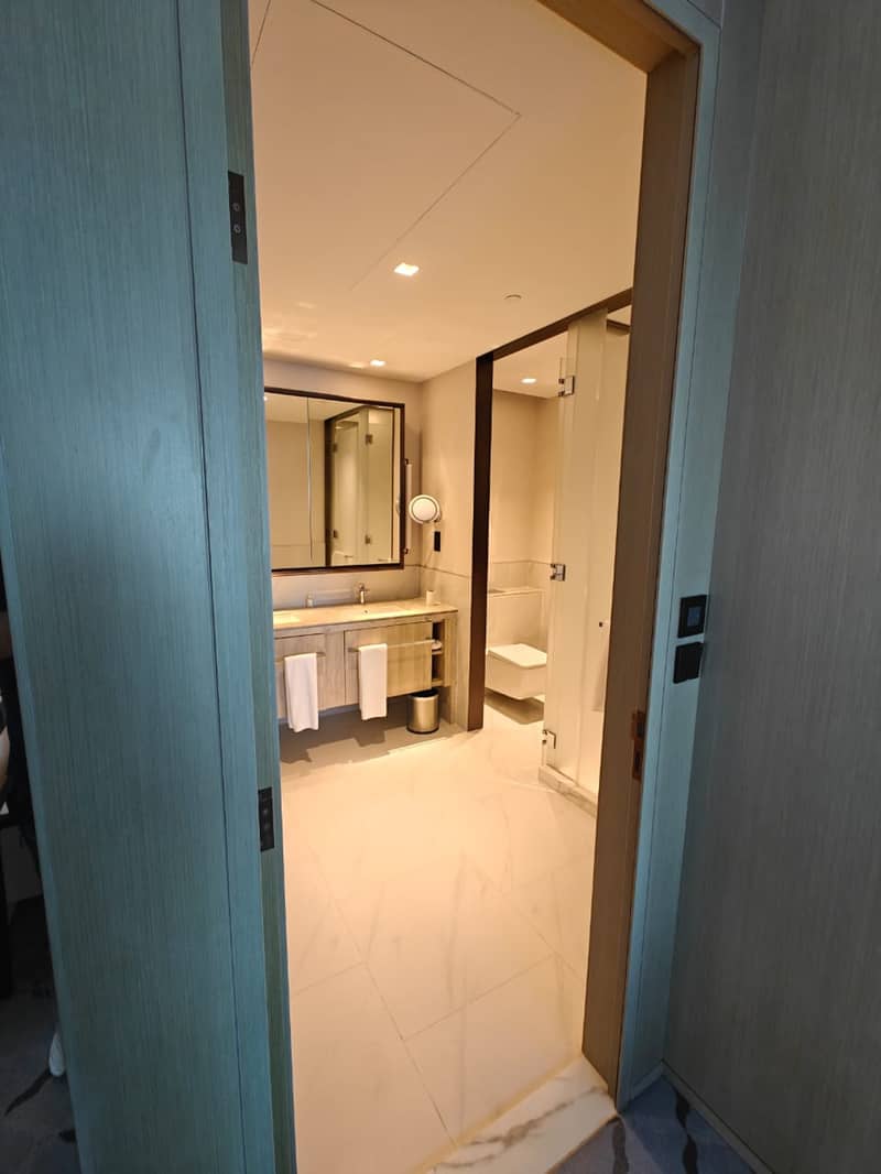 Address Harbor point tower 2