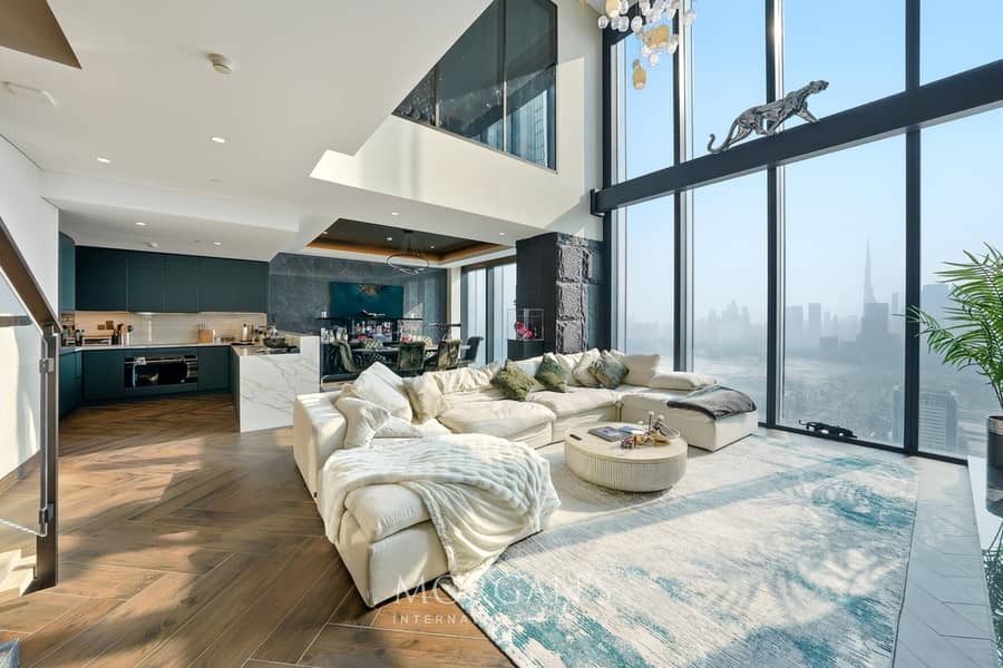 Burj Khalifa View | Fully-Furnished | Upgraded