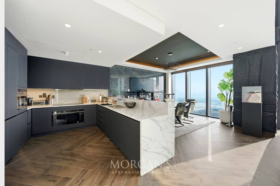 Fully-Furnished | Upgraded | Burj Khalifa View - Image 14