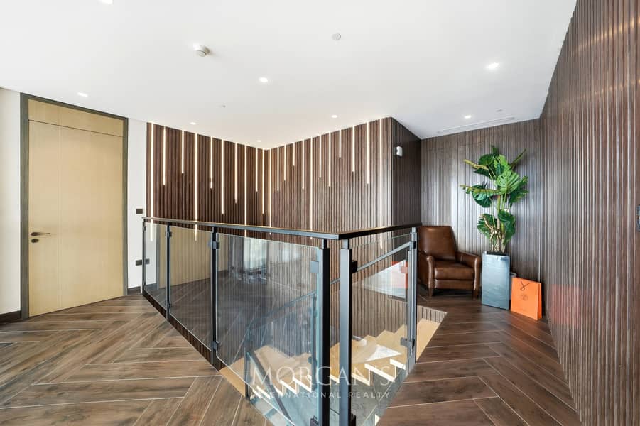 Fully-Furnished | Upgraded | Burj Khalifa View - Image 16