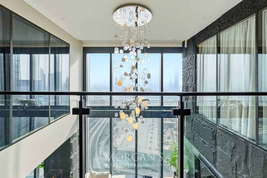 Fully-Furnished | Upgraded | Burj Khalifa View - Image 17