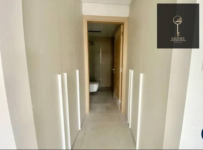 unfurnished | ready to move | pool view|