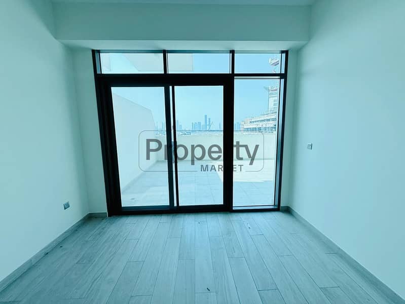 Prime Location | Terrace | Dubai Skyline View - Image 8