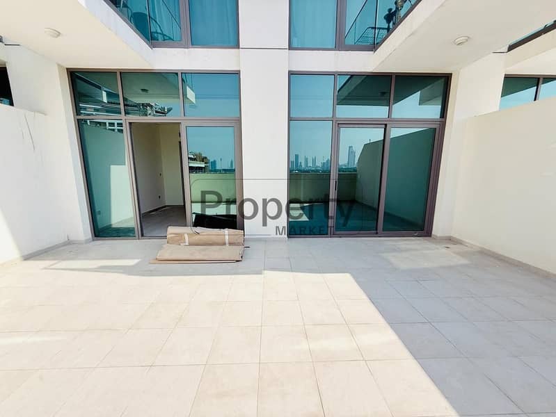 Prime Location | Terrace | Dubai Skyline View - Image 13